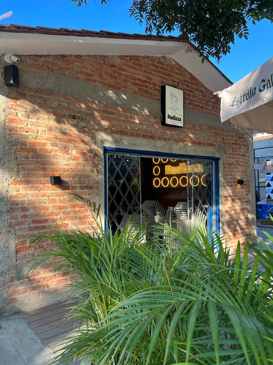Rodizza - Un restaurante interactivo con pizzas de todo tipo y un ambiente súper chévere