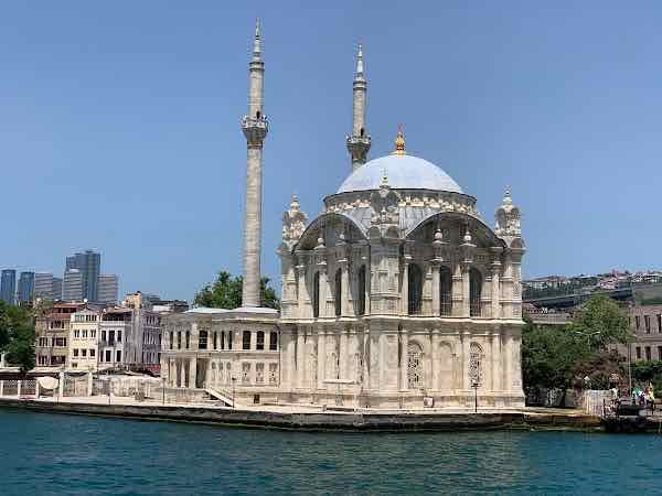 Grand Mecidiye Mosque (Ortaköy Mosque)