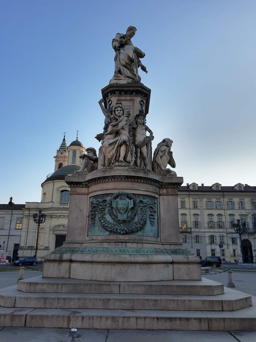 Piazza Carlina