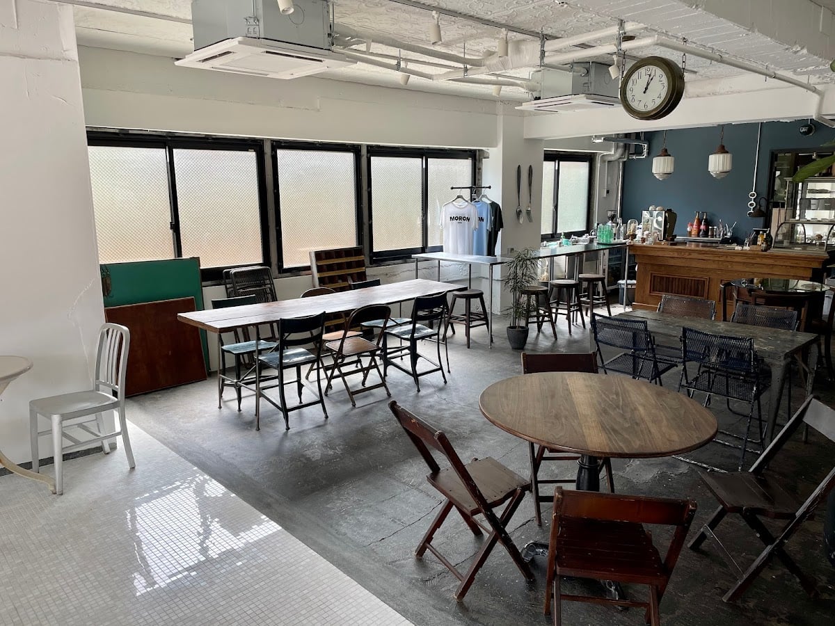 MORON CAFE