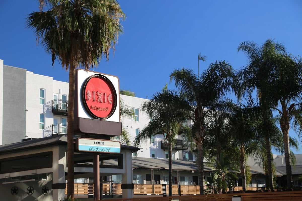 The Dixie Hollywood Hotel - Hotel · East Hollywood, Los Angeles