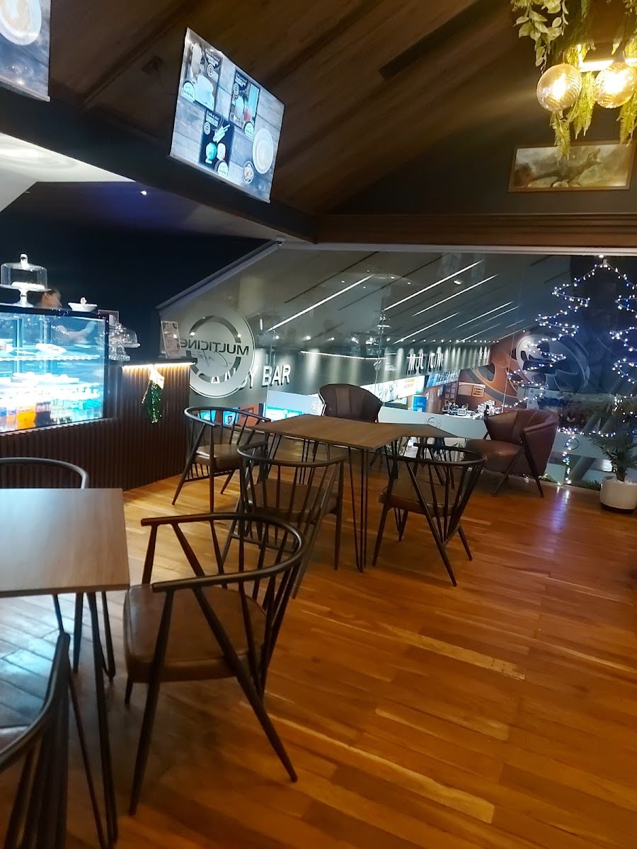 Multicine cafe - Cafe · Departamento de Santa Cruz, Santa Cruz de la Sierra