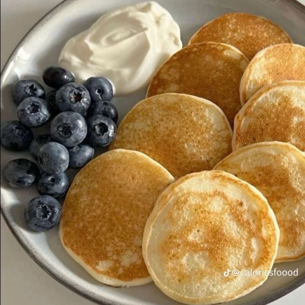 Oatmeal pancakes
