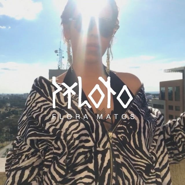 Piloto - Album · Flora Matos