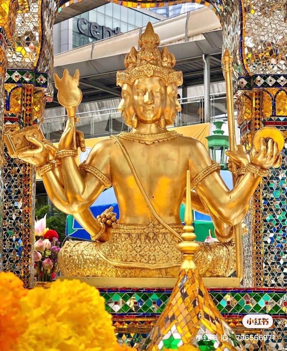 ターオマハープラマ(エラワンの祠)
