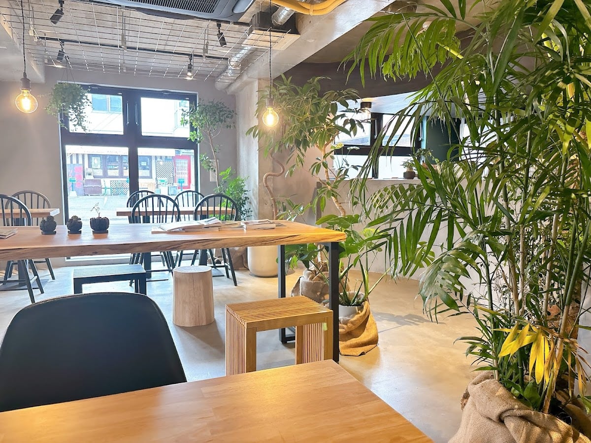 Spice Cafè -neem-