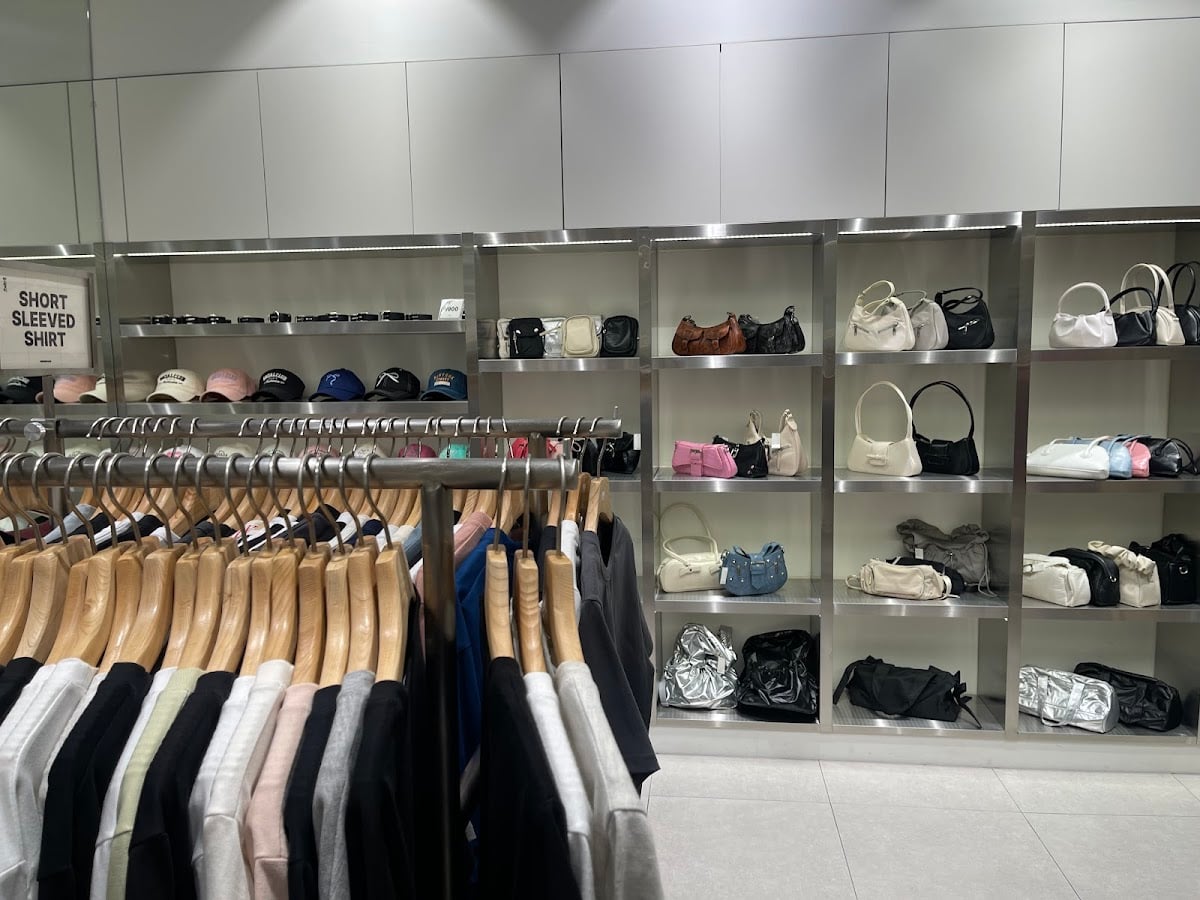 Mini Brand 明洞2号店