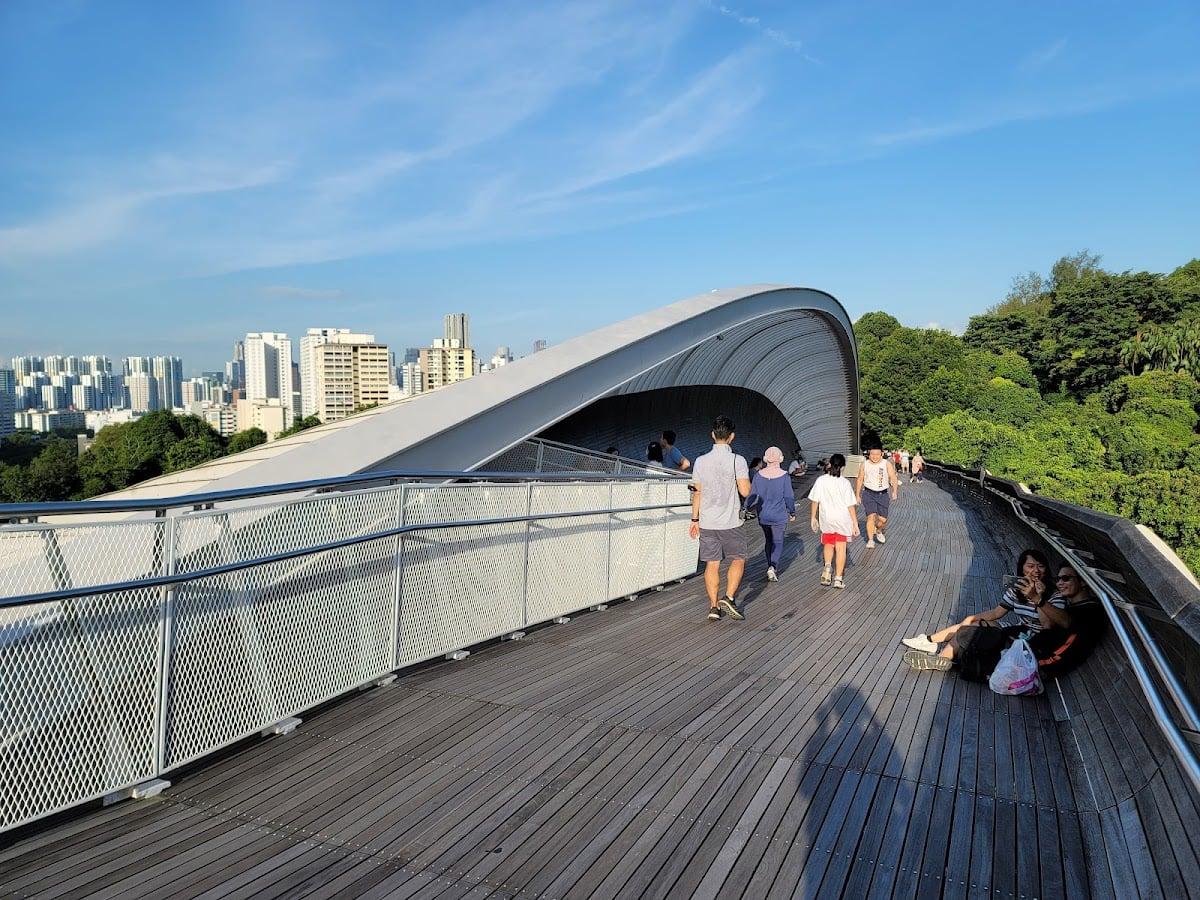 Henderson Waves