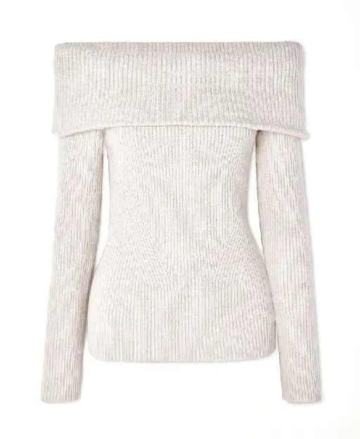 Sweater con hombros caรญdos