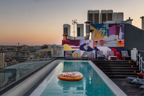 Moxy Lisbon City