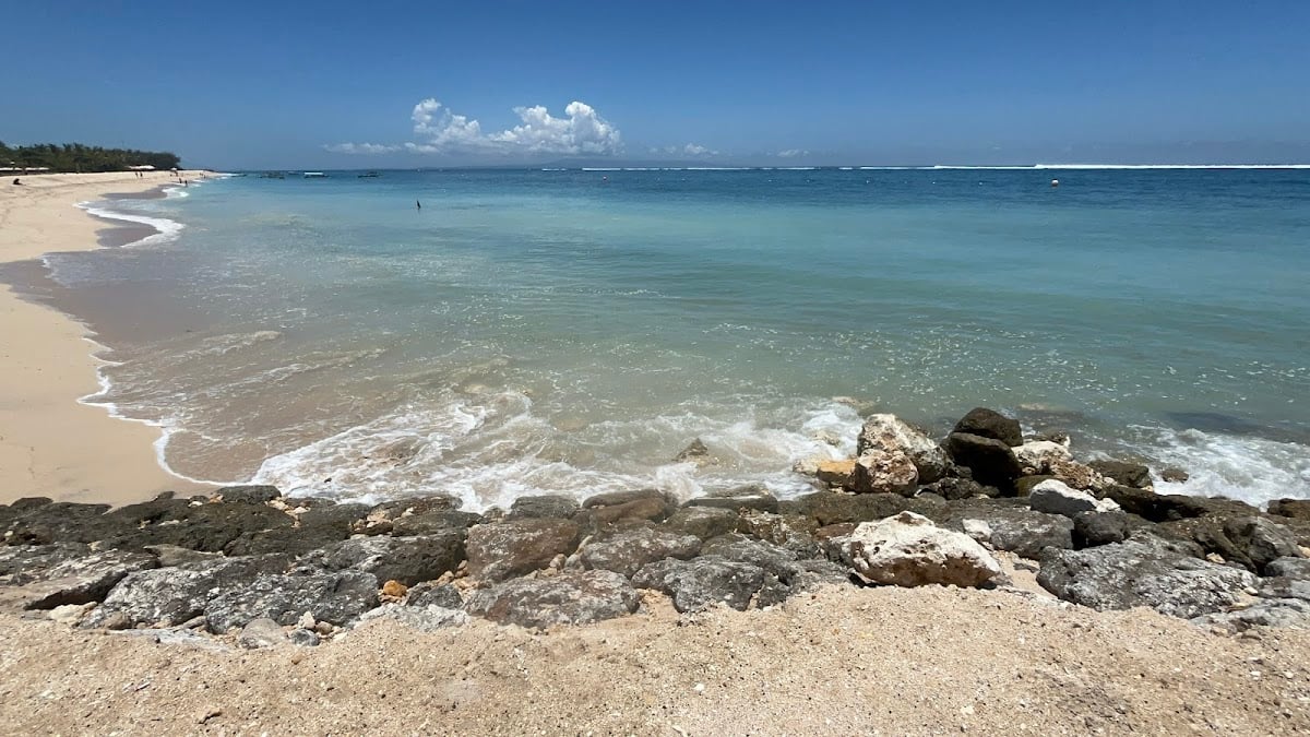 Geger Beach