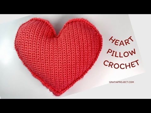 Heart Pillow - GratiaProject