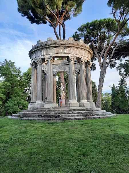 Jardín El Capricho de la Alameda de Osuna