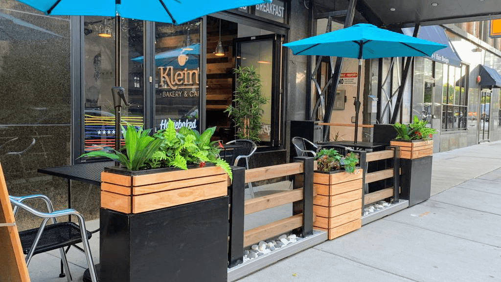 Klein’s Bakery & Cafe (LakeviewEast) - Cute Cafe