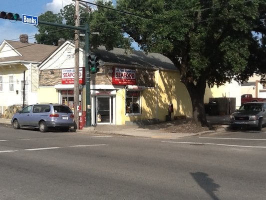 Broad & Banks Seafood - Gumbo/Convenience Store