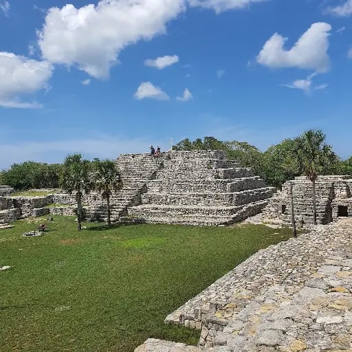 Zona Arqueológica Xcambó