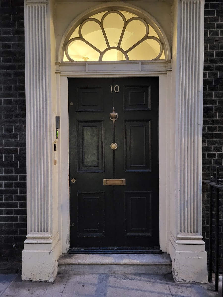 10 Adam Street - 1D One Way Or Another black door