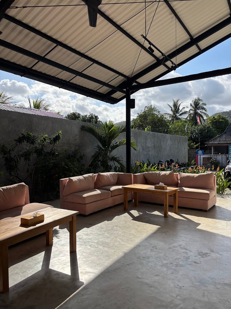 GURU | cafe & garden