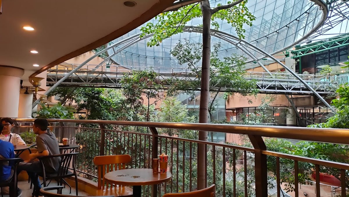 Starbucks Bandar Utama 2