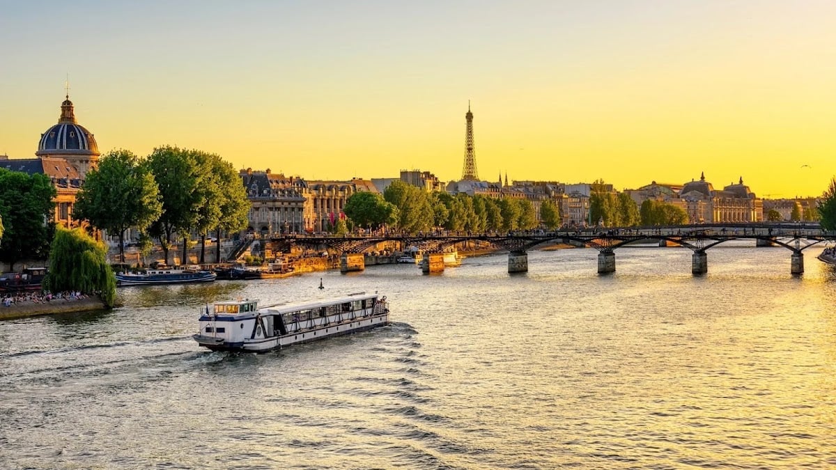 Paris