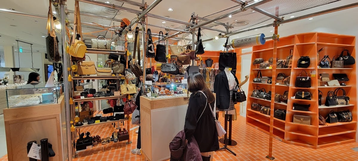 CARA Shibuya PARCO Store