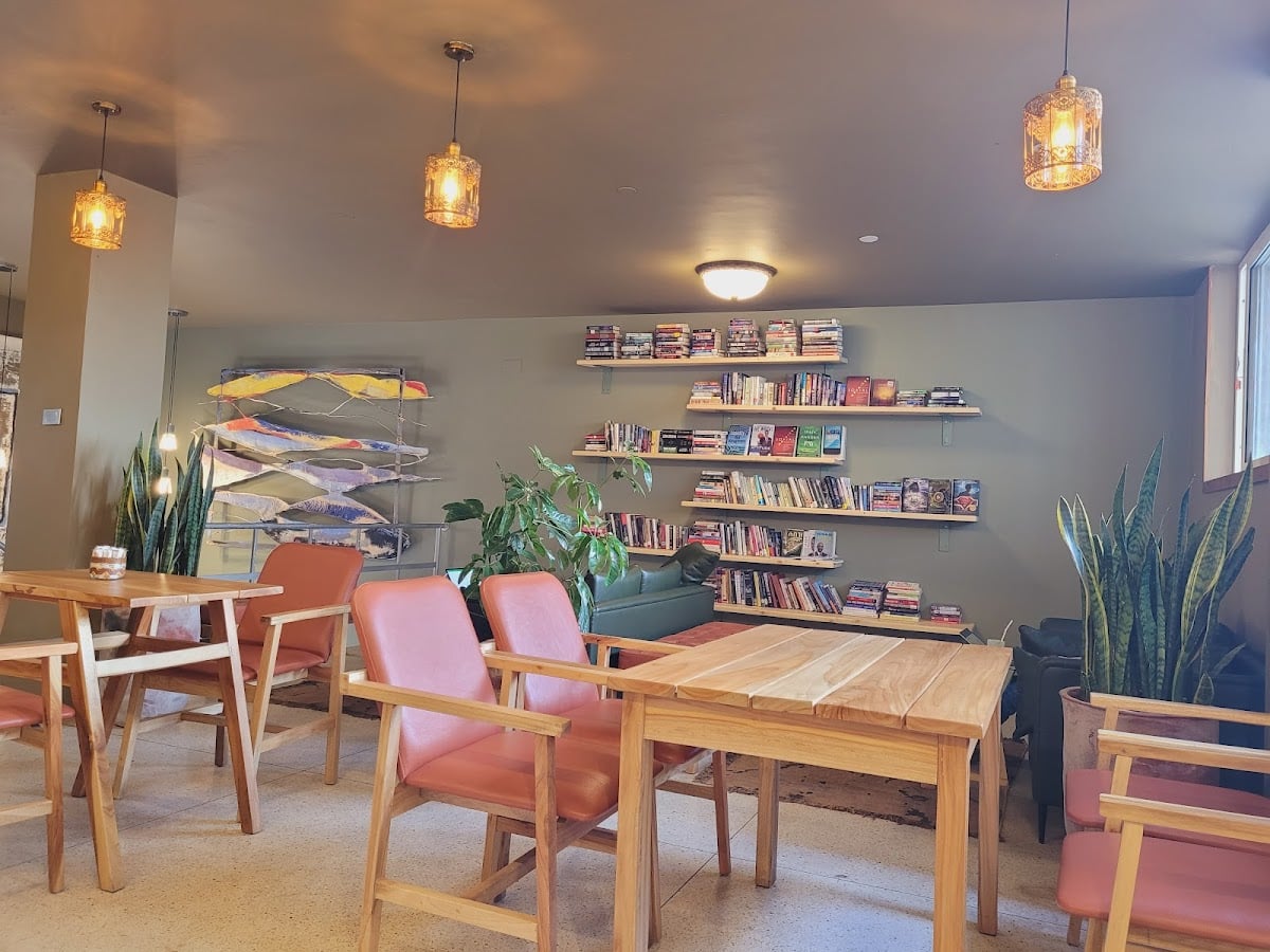 READRINK Books & Coffee