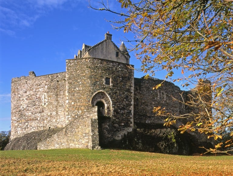 Dunstaffnage Castle and Chapel - Historical Place · Scotland, Dunbeg