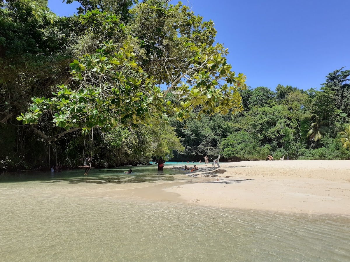 Frenchman's Cove beach