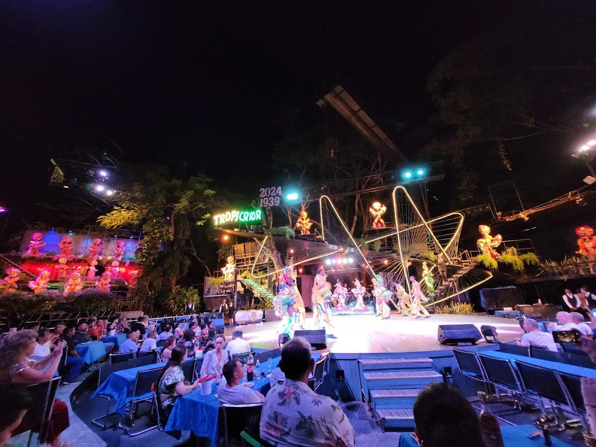 Cabaret Tropicana