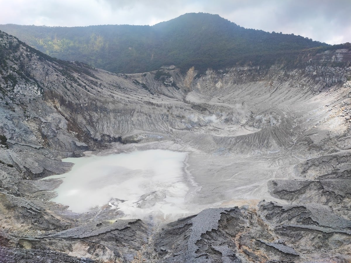 Tangkuban Perahu