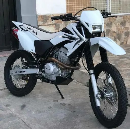 Cómprame una moto