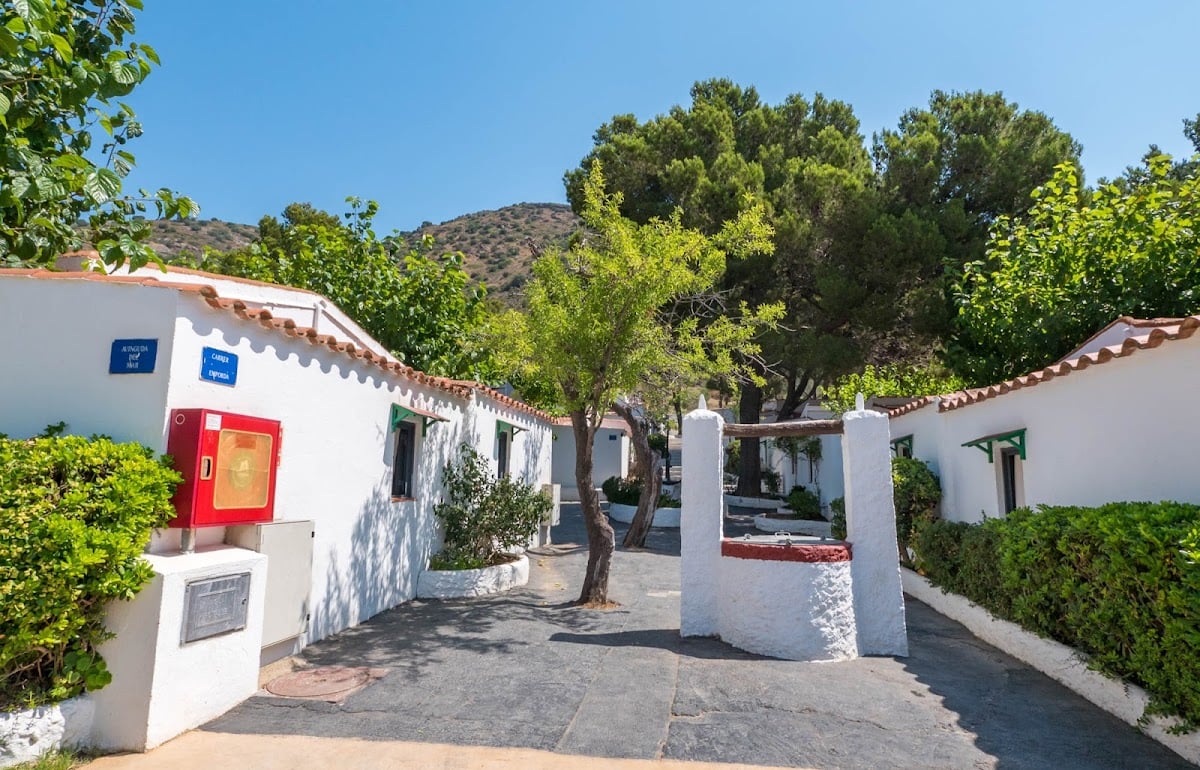 Camping Cala Montjoi