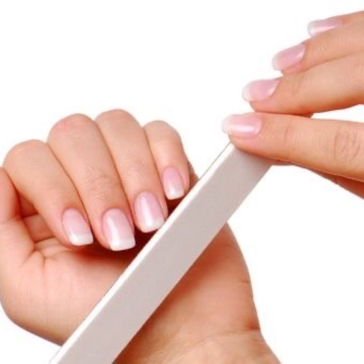 Lima de uñas - Tenemos que tener las uñas bien cuidadas y sin que pinchen