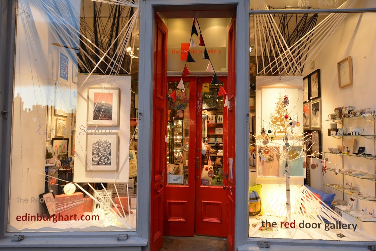 The Red Door Gallery - Sitio de suvenirs originales y de artistas