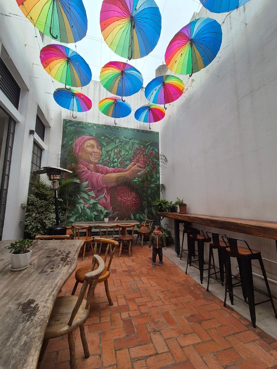 PLAZA CAFÉ