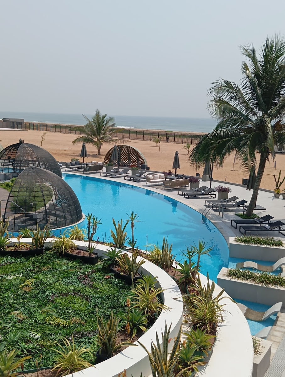 Koko Beach Hotel & Resort