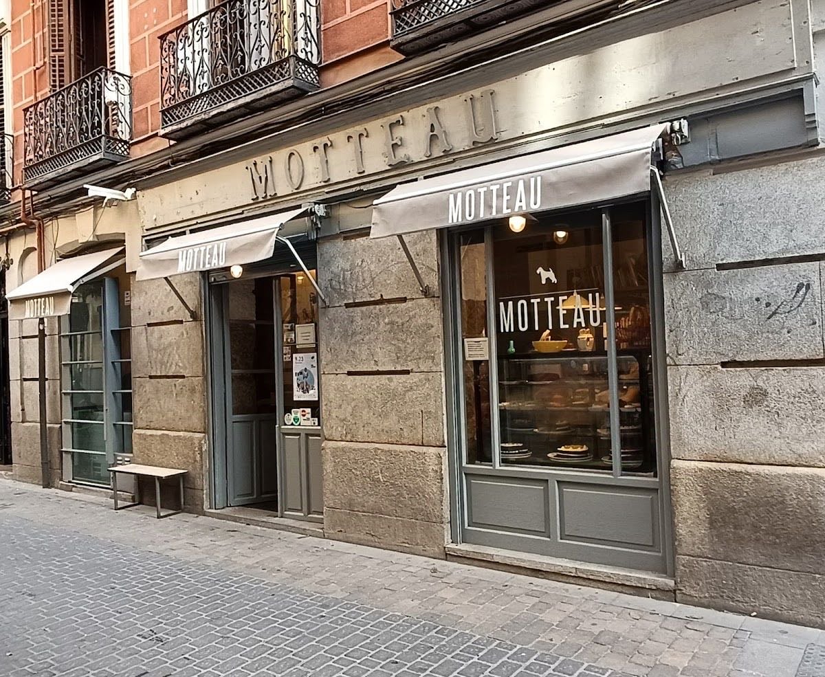 Motteau
