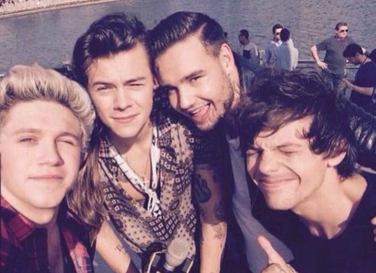 your fav 1D songs and why 💋👻🍒
