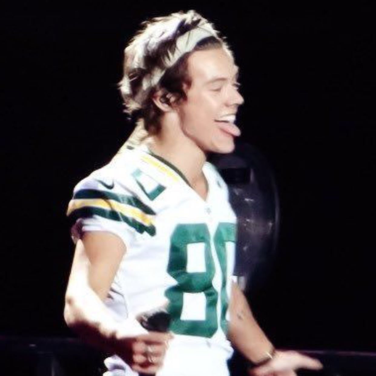 frat boy harry - 2013