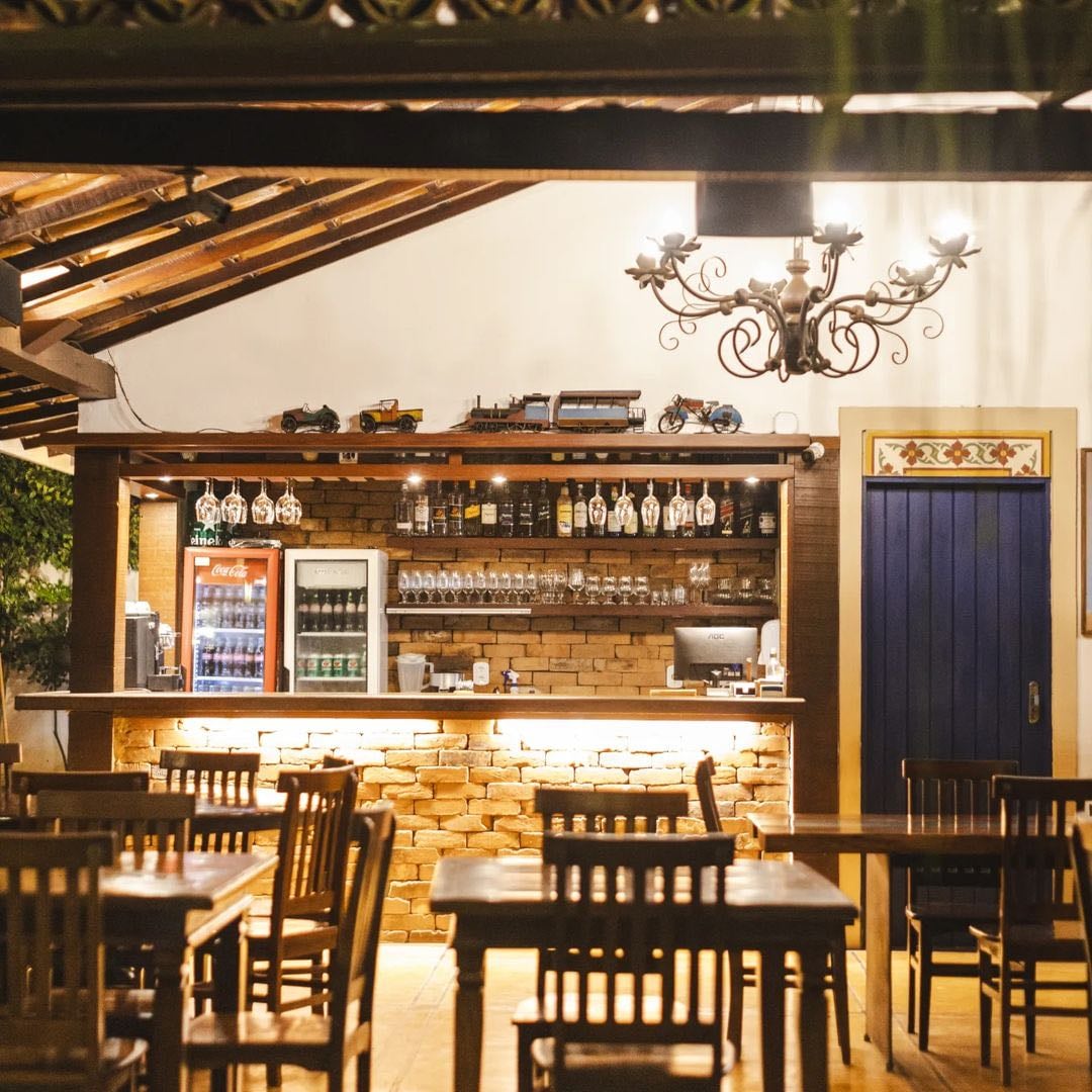 Restaurante Gisele | Gastronomia Brasileira | Peixes e Frutos do Mar | Delivery - Vale a feijoada