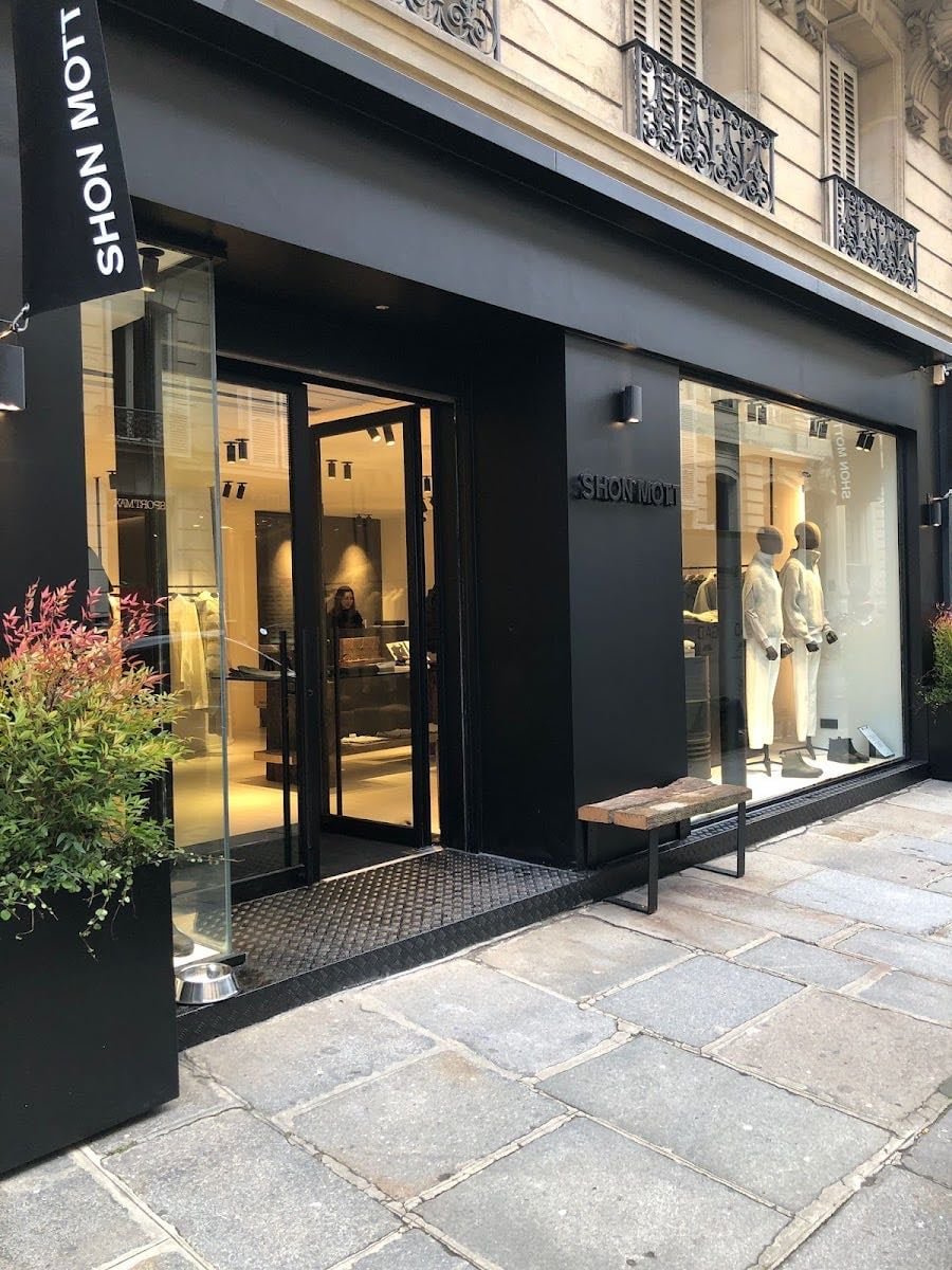 SHON MOTT Paris