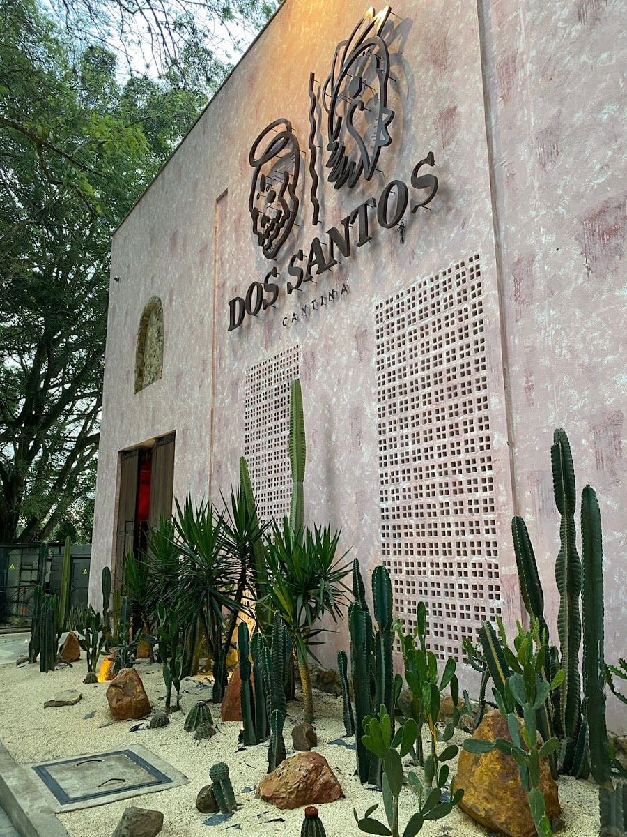 Dos Santos Cantina