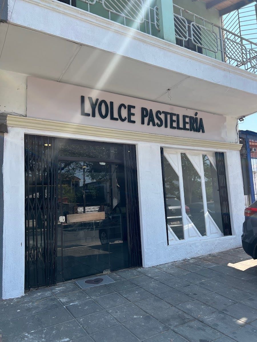 Lyolce Pastelería - ★★★★☆