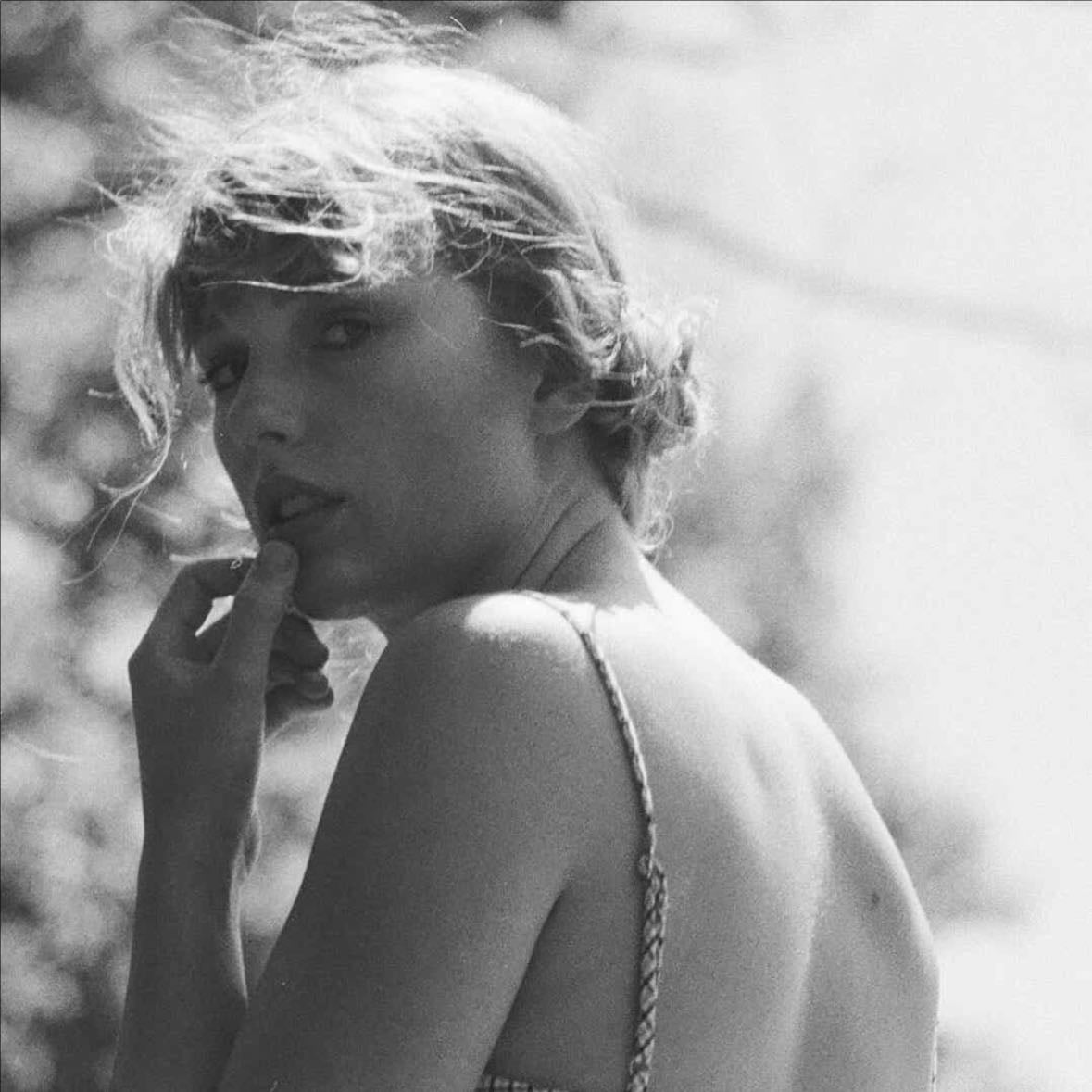 folklore - Album · Taylor Swift