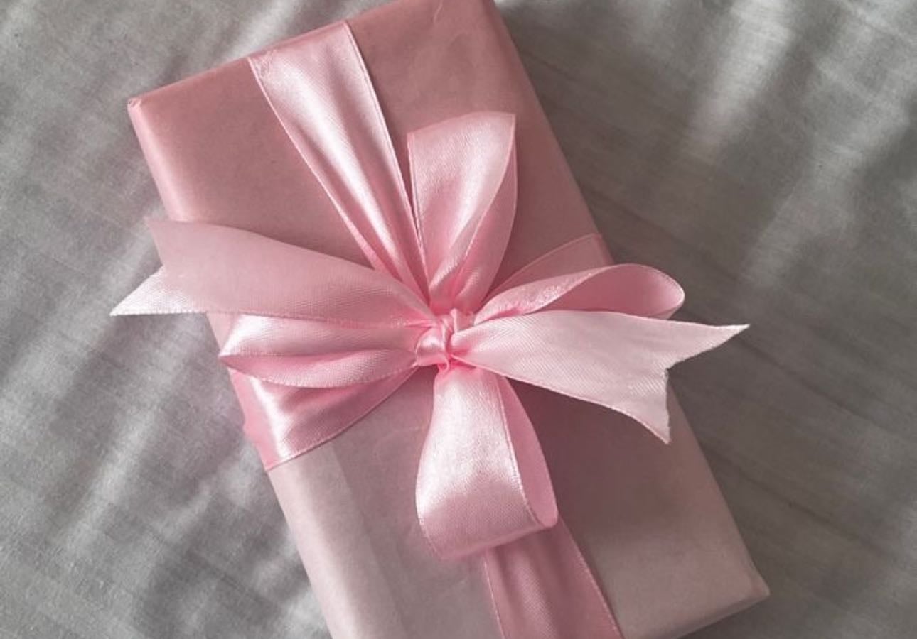 Low Cost Gifts - other hypelist by Elii