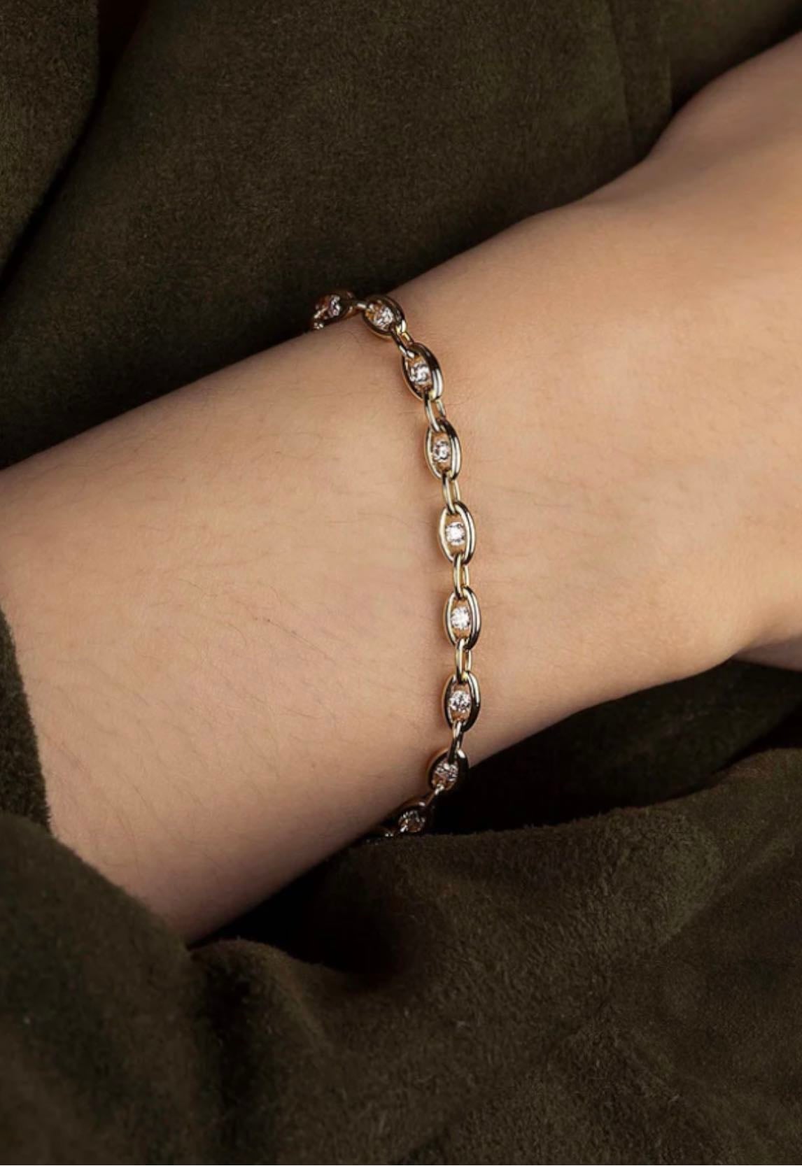 APM - soleil Bracelet Ajustable Chaîne Pavé Plaqué Or Jaune 18 Carats - 105€