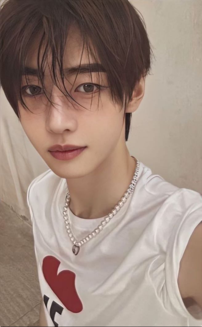Romance: Untold - Weverse ver.