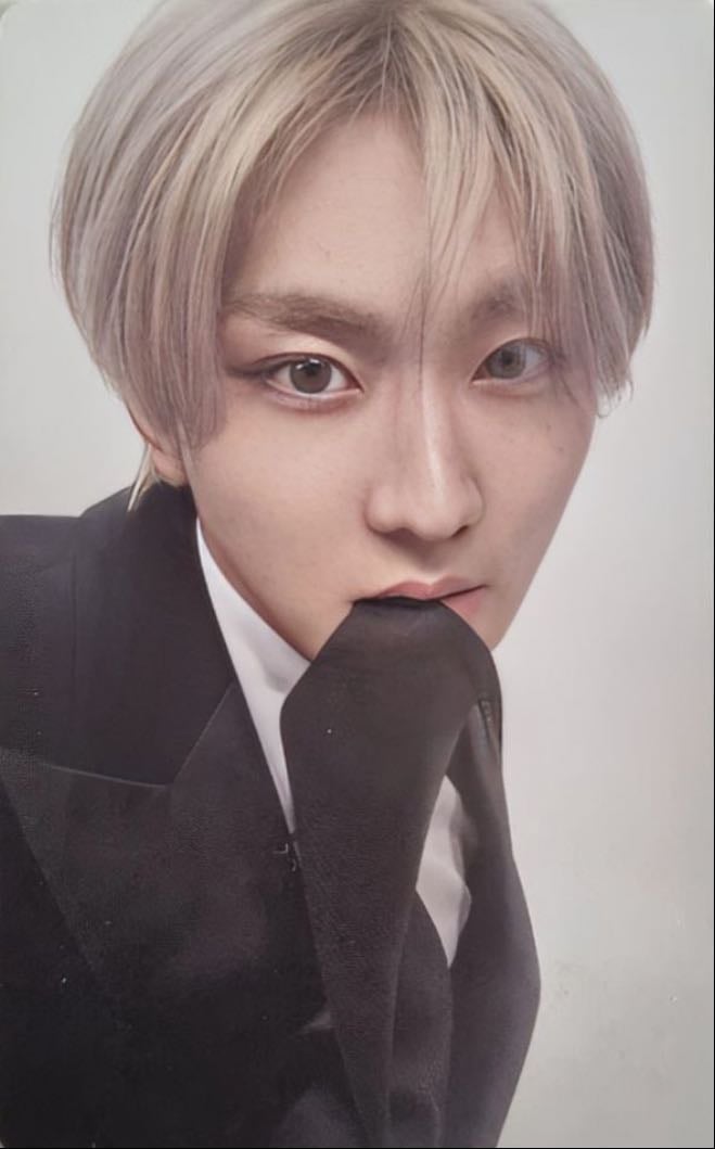 Desire: Unleash - Weverse ver.