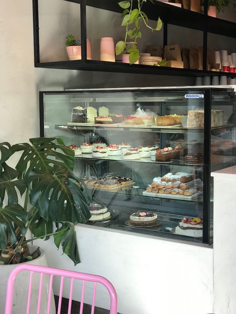 Little Ofelia Bakery - Los mejores eclairs del país e increíbLes chipás