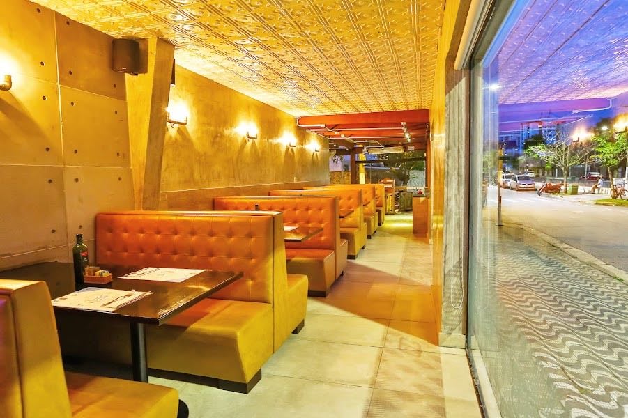 Yê Restaurante - Unidade Ponta da Praia